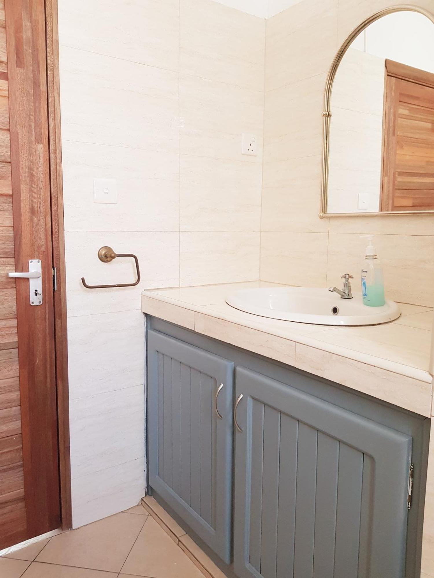La Perla Holiday Apartments Pereybere Beach Room photo